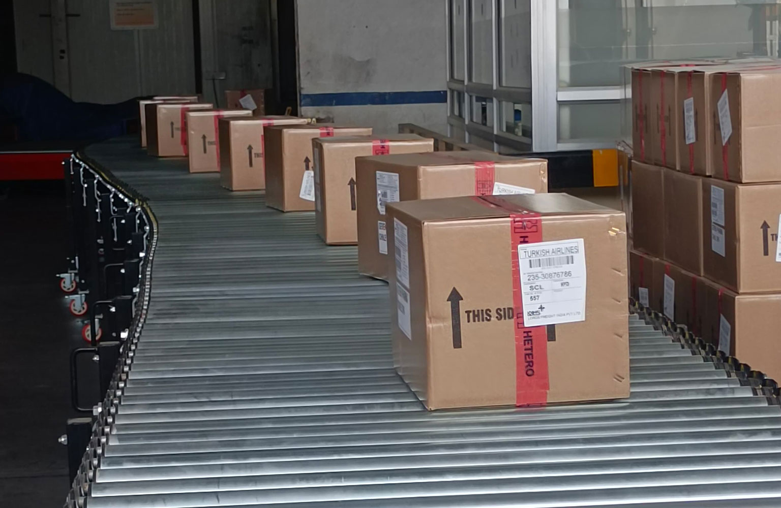 Conveyer Belt System (at Export warehouse)-